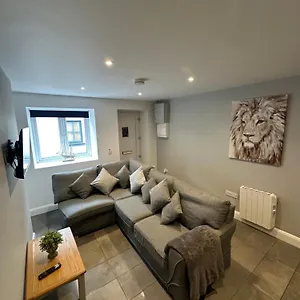 8 Eyre Square Lane , Galway Ireland