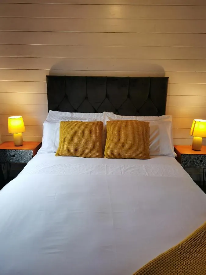 Westport Country Chalets
